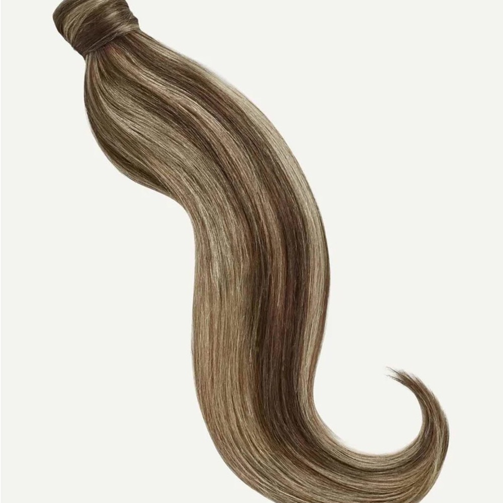 16 in ash brown highlight ponytail by Luxy